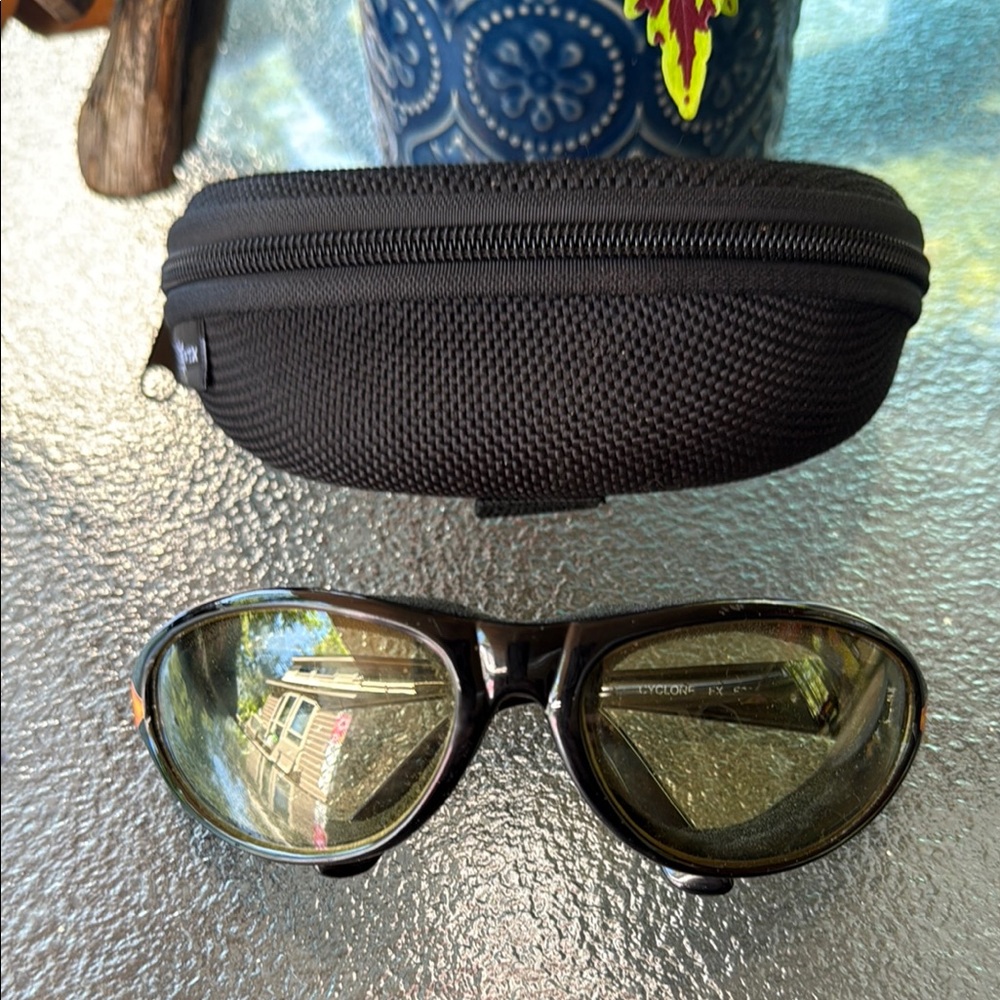 Pan O Ptx Black Sunglasses with Case